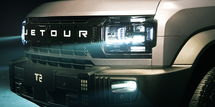 T2-ATTRACTIVE STYLING-02